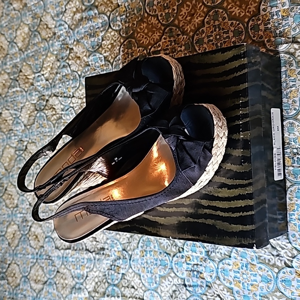 Moda Heloise Black Grograin Open Toe Wedges Size 9